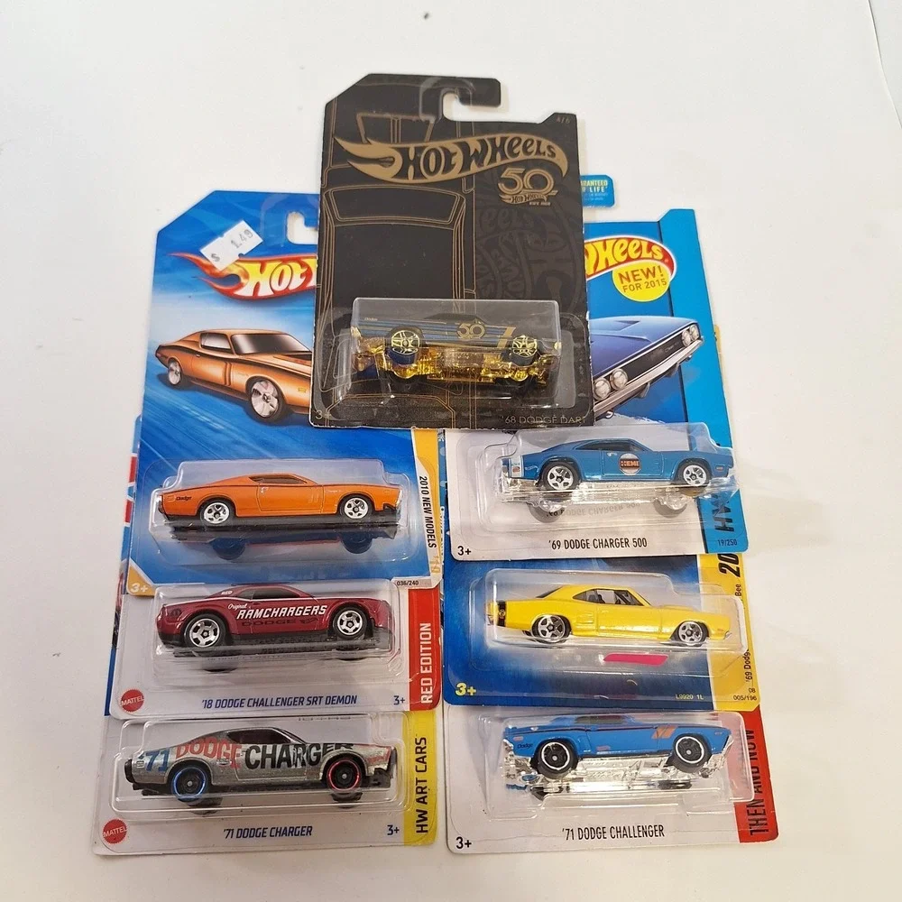 Hot Wheels 7 Dodge / Zamac/ Target Red Edition/ 50th Anniversary